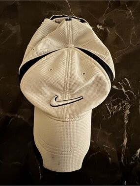 Nike White and Black Embroidered Swoosh Baseball Cap